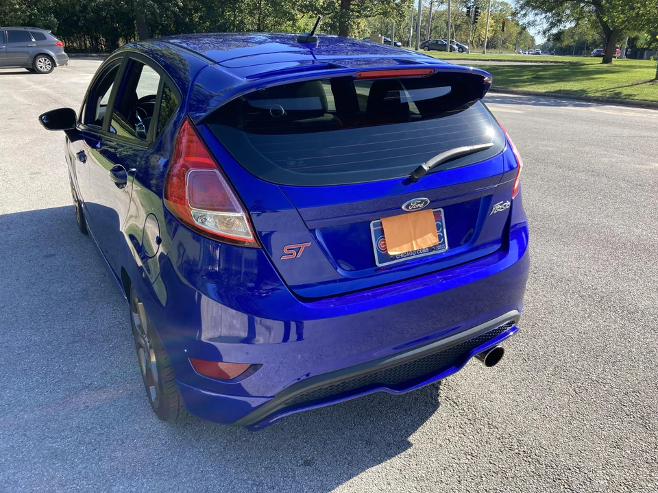 2015 Ford Fiesta - Image 8 of 31