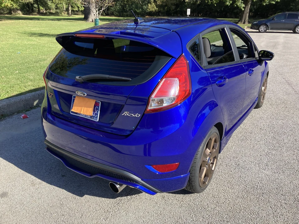 2015 Ford Fiesta - Image 9 of 31