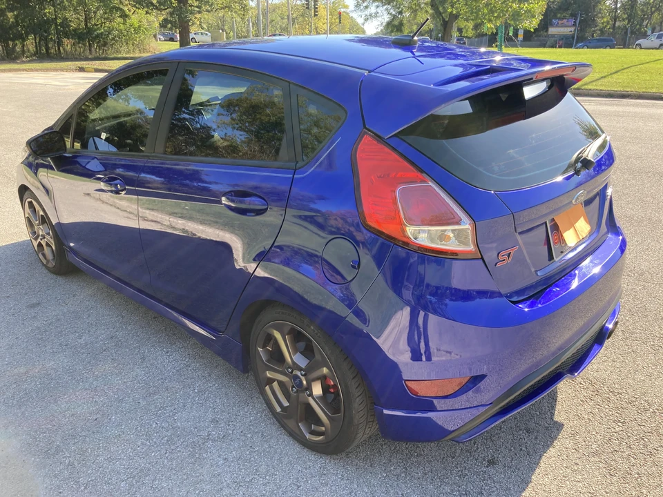 2015 Ford Fiesta - Image 7 of 31