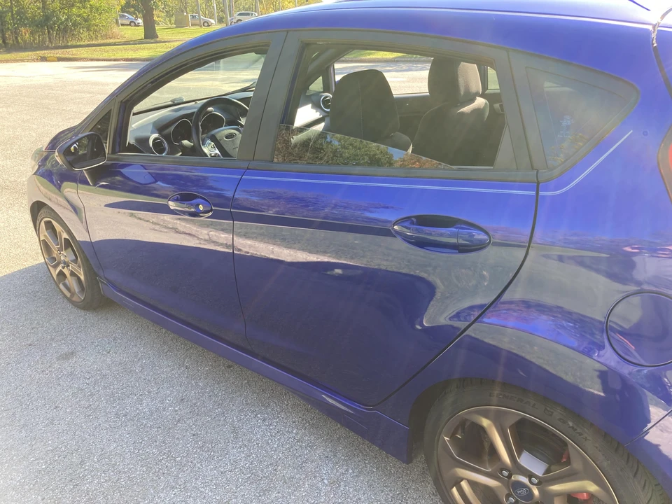 2015 Ford Fiesta - Image 12 of 31