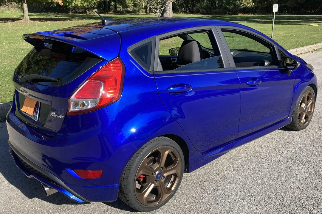 2015 Ford Fiesta - Image 4 of 31