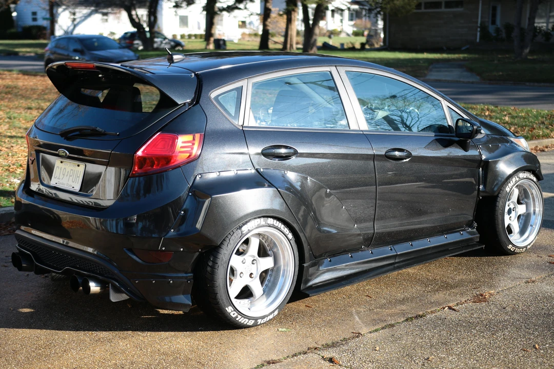 2015 Ford Fiesta - Image 4 of 5