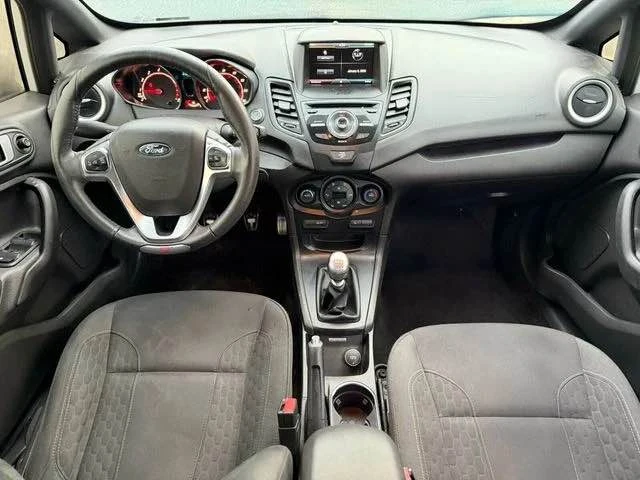 2015 Ford Fiesta - Image 8 of 12