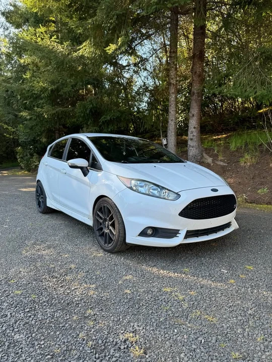 2015 Ford Fiesta - Image 3 of 13