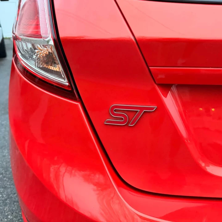 2015 Ford Fiesta - Image 11 of 20