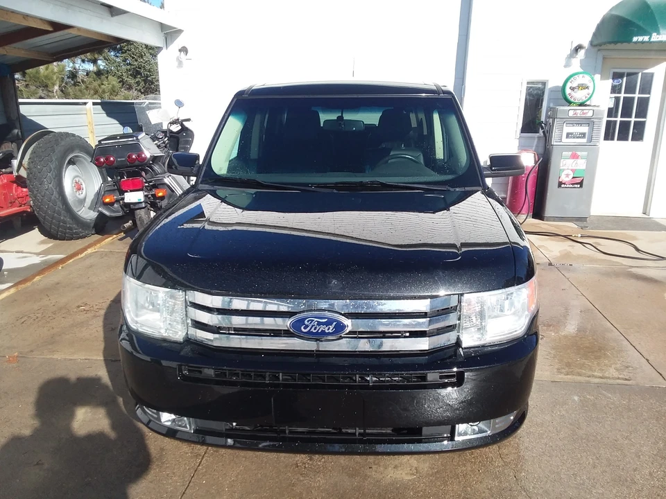 2015 Ford Flex - Image 2 of 10