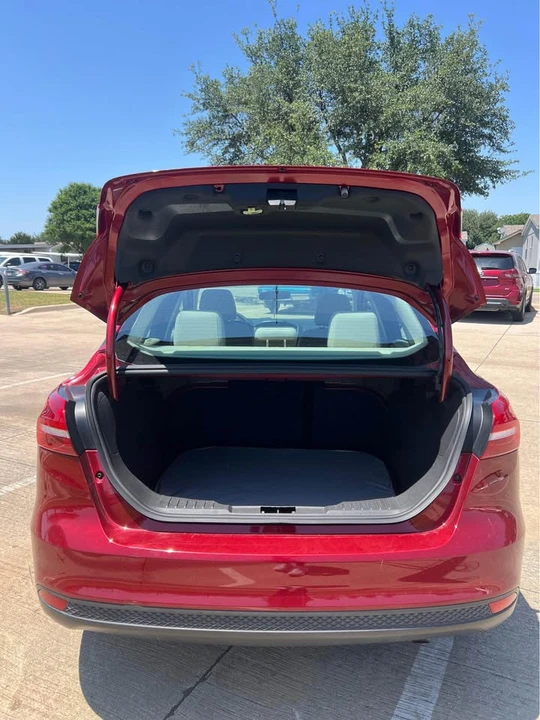 2015 Ford Focus 3rd Gen - Image 3 of 7