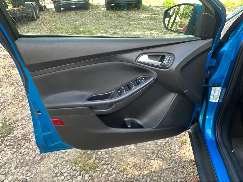 2015 Ford Focus 3rd Gen - Image 7 of 11