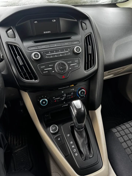 2015 Ford Focus 3rd Gen - Image 10 of 10