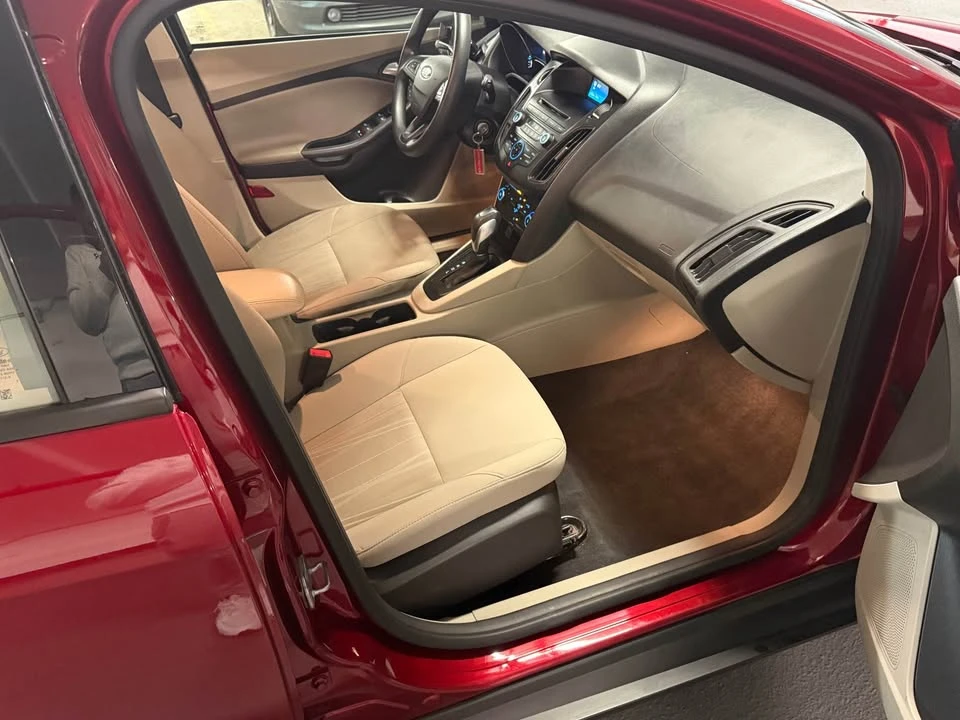 2015 Ford Focus 3rd Gen - Image 19 of 20