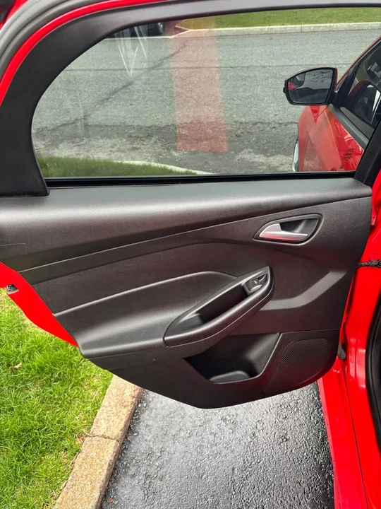2015 Ford Focus - Image 15 of 19