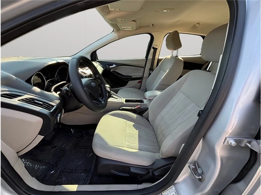 2015 Ford Focus 3rd Gen - Image 2 of 21