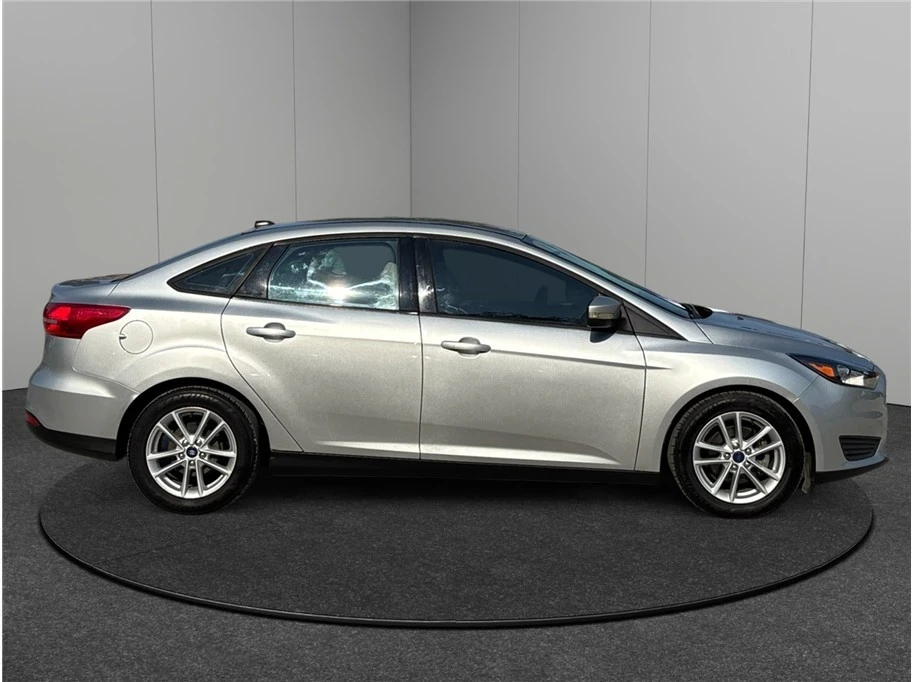 2015 Ford Focus 3rd Gen - Image 10 of 21