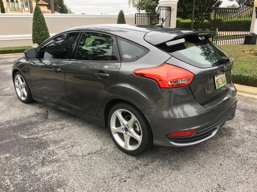 2015 Ford Focus 3rd Gen - Image 2 of 12