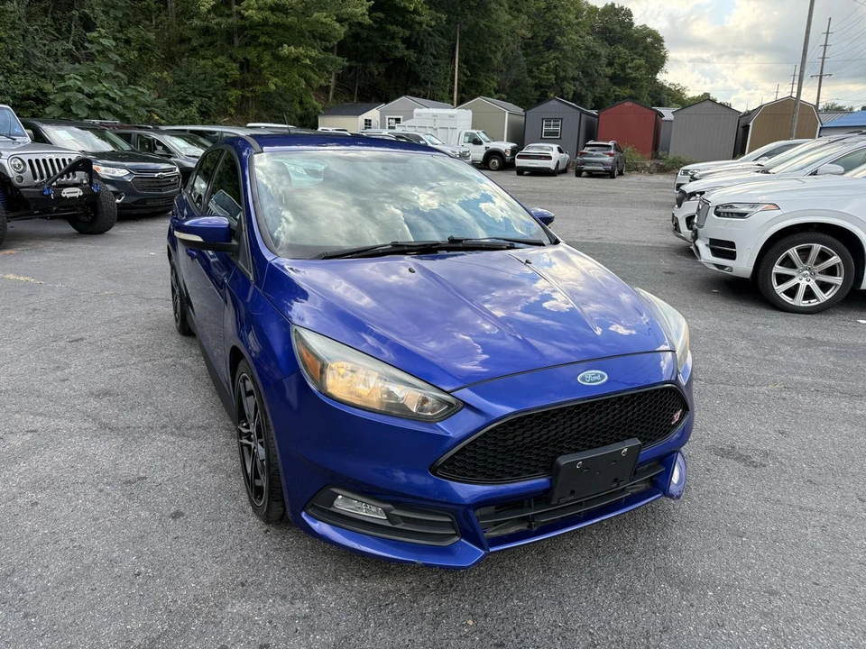 2015 Ford Focus 3rd Gen - Image 3 of 18