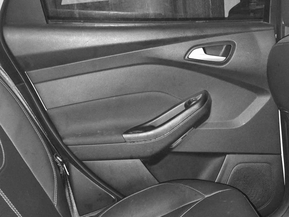 2015 Ford Focus 3rd Gen - Image 8 of 10