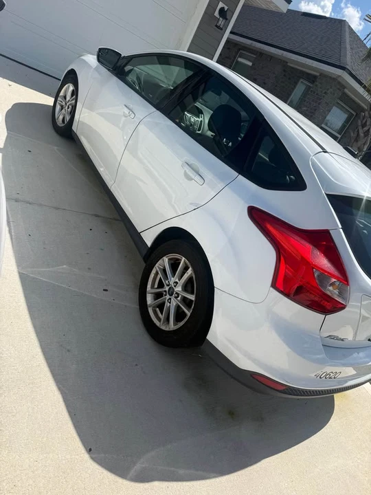 2015 Ford Focus 3rd Gen - Image 2 of 6