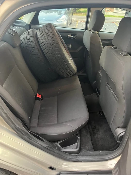 2015 Ford Focus 3rd Gen - Image 10 of 16