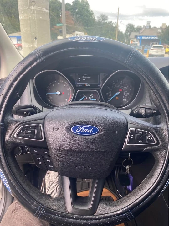 2015 Ford Focus 3rd Gen - Image 6 of 10