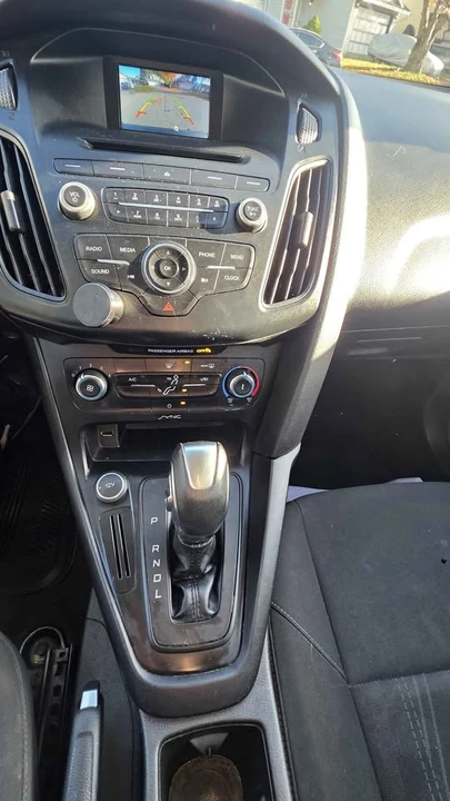 2015 Ford Focus 3rd Gen - Image 10 of 11
