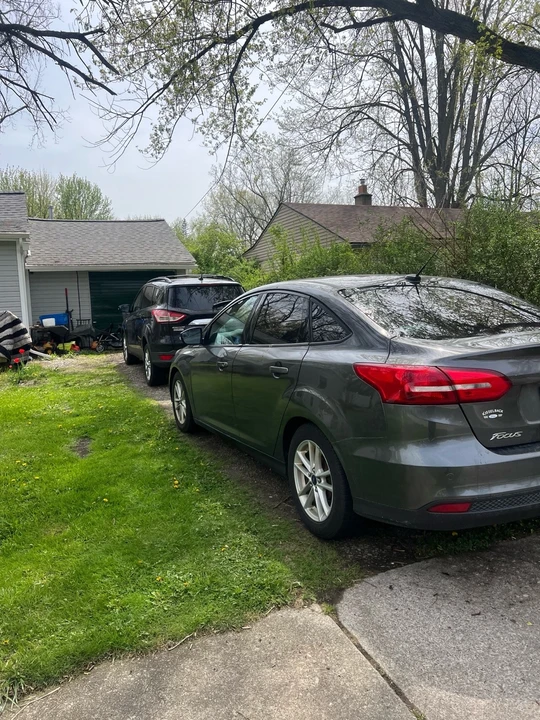 2015 Ford Focus 3rd Gen - Image 2 of 3