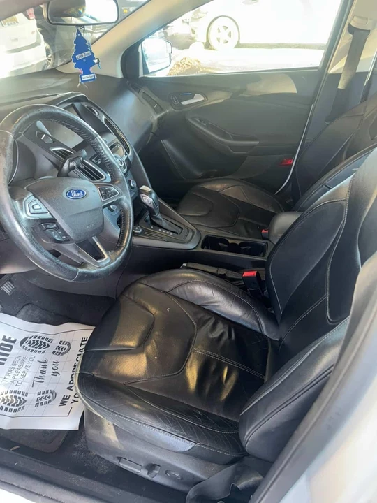 2015 Ford Focus 3rd Gen - Image 4 of 5