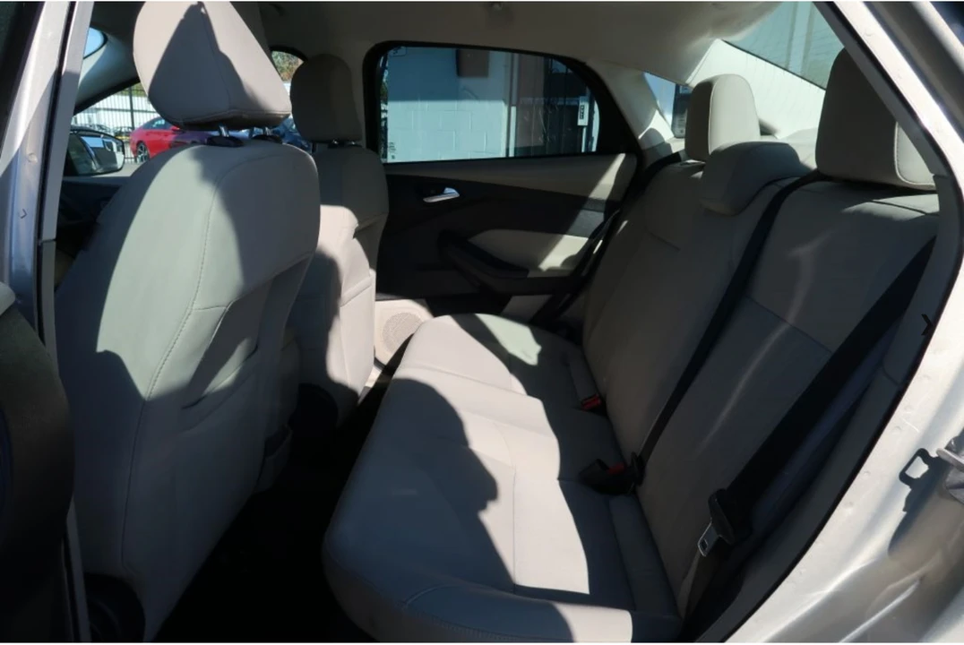 2015 Ford Focus 3rd Gen - Image 7 of 14