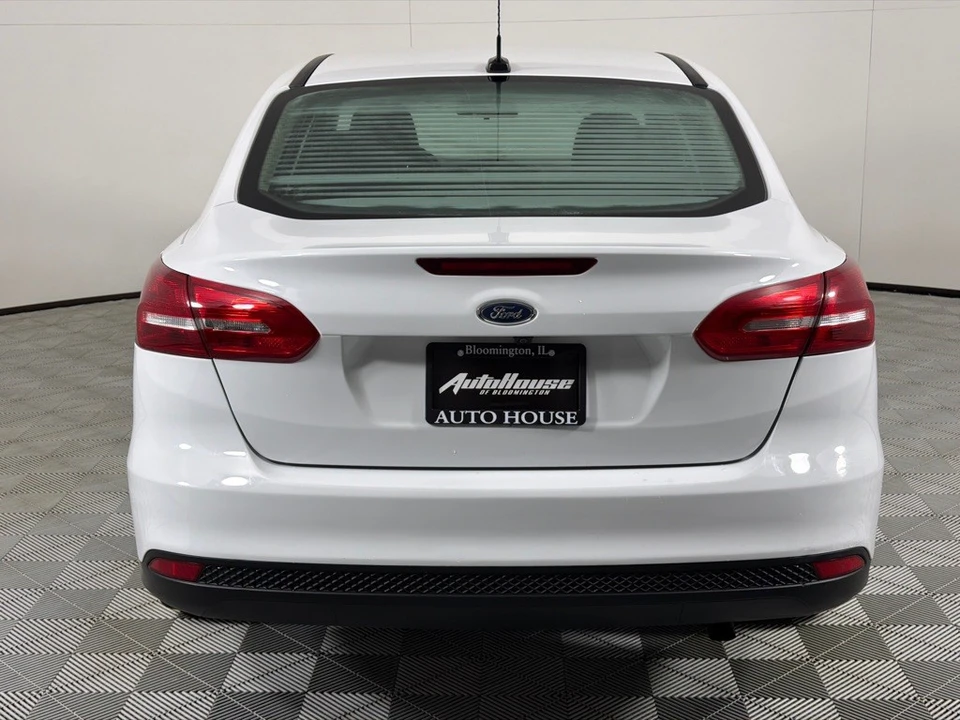 2015 Ford Focus 3rd Gen - Image 6 of 12