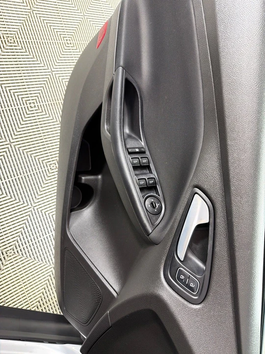 2015 Ford Focus 3rd Gen - Image 10 of 12