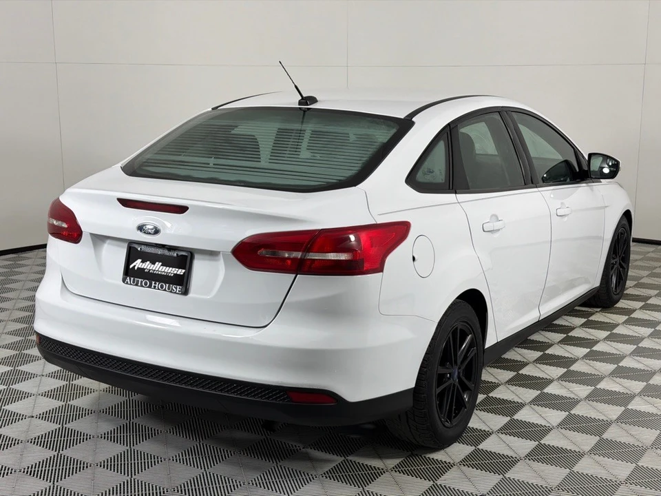 2015 Ford Focus 3rd Gen - Image 5 of 12