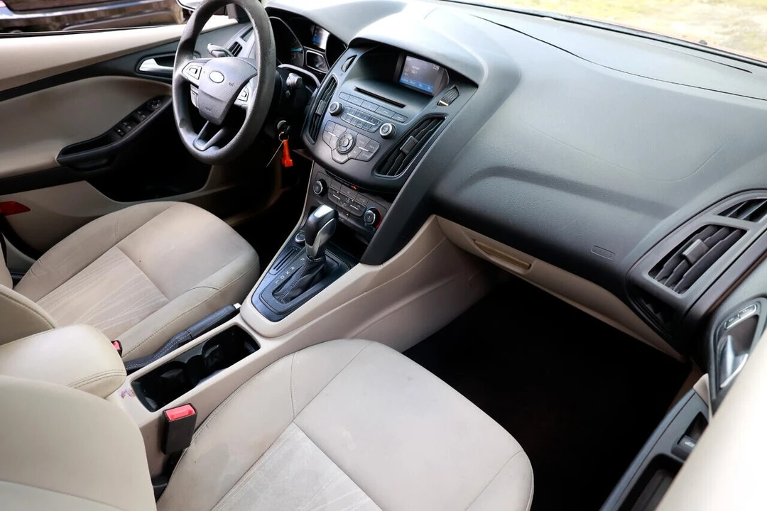 2015 Ford Focus 3rd Gen - Image 18 of 21