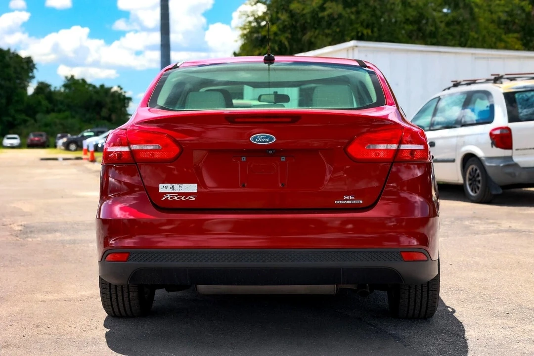 2015 Ford Focus 3rd Gen - Image 7 of 12