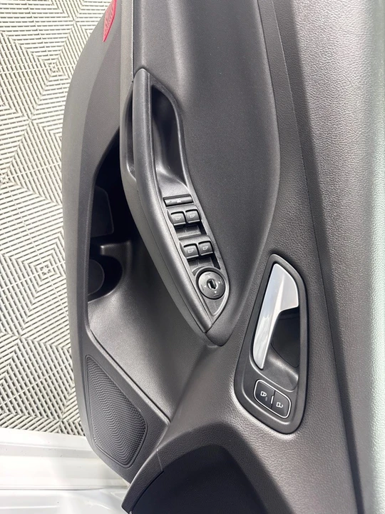 2015 Ford Focus 3rd Gen - Image 9 of 12