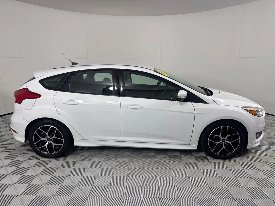 2015 Ford Focus 3rd Gen - Image 4 of 12