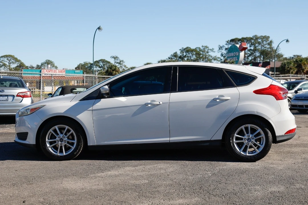 2015 Ford Focus 3rd Gen - Image 3 of 12