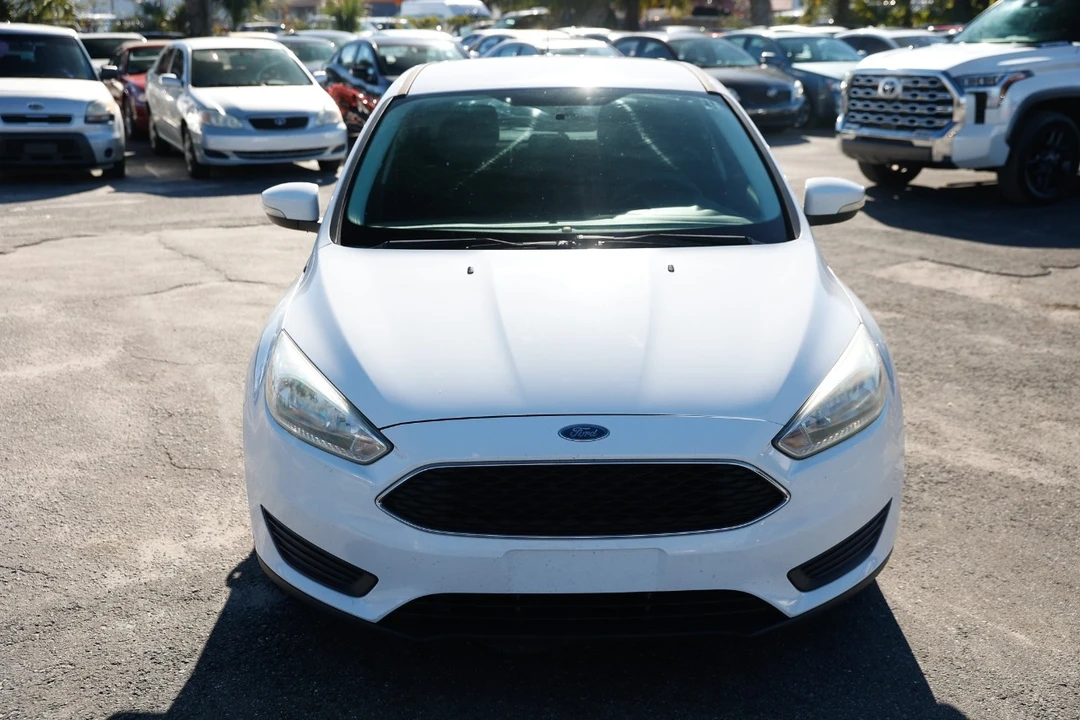 2015 Ford Focus 3rd Gen - Image 19 of 21