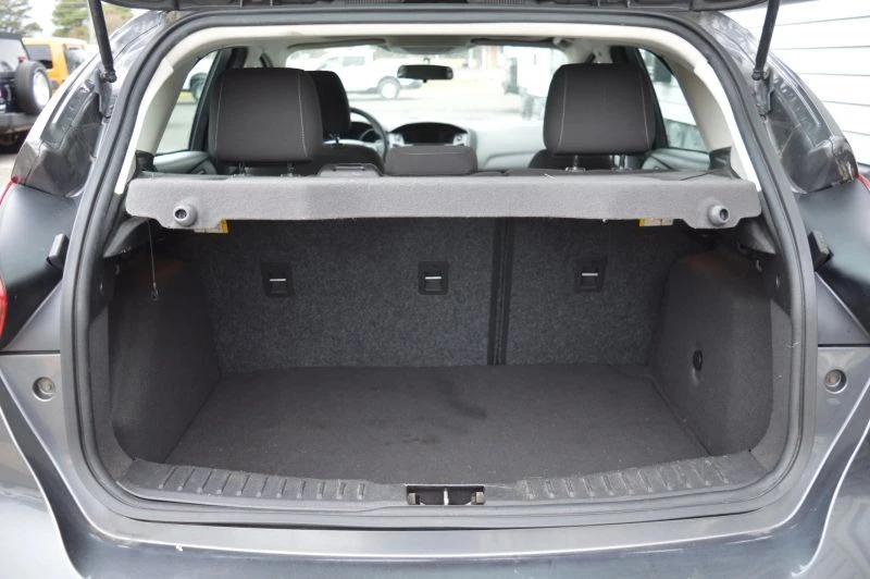 2015 Ford Focus 3rd Gen - Image 9 of 12