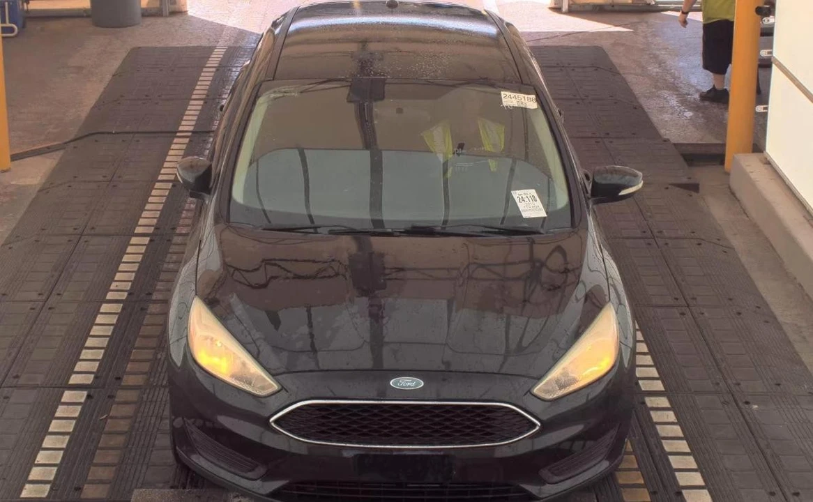 2015 Ford Focus 3rd Gen - Image 2 of 13