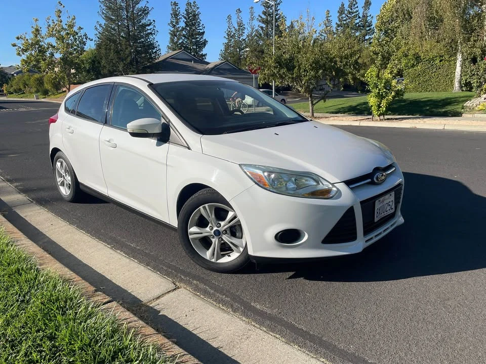 2015 Ford Focus 3rd Gen - Image 2 of 14