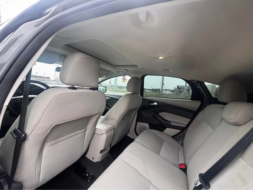2015 Ford Focus 3rd Gen - Image 12 of 13