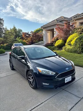 2015 Ford Focus SE Hatchback