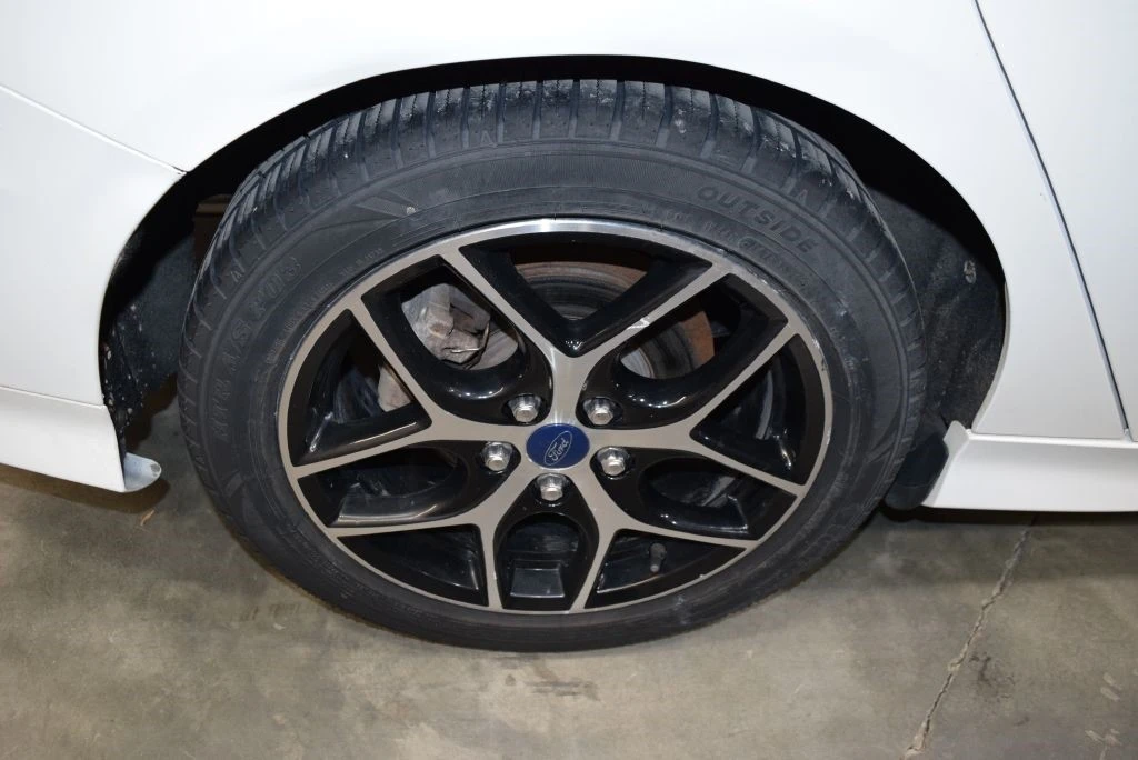 2015 Ford Focus 3rd Gen - Image 11 of 12
