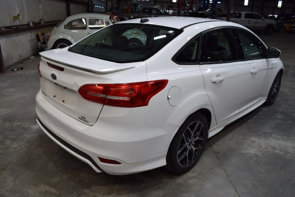 2015 Ford Focus 3rd Gen - Image 8 of 12