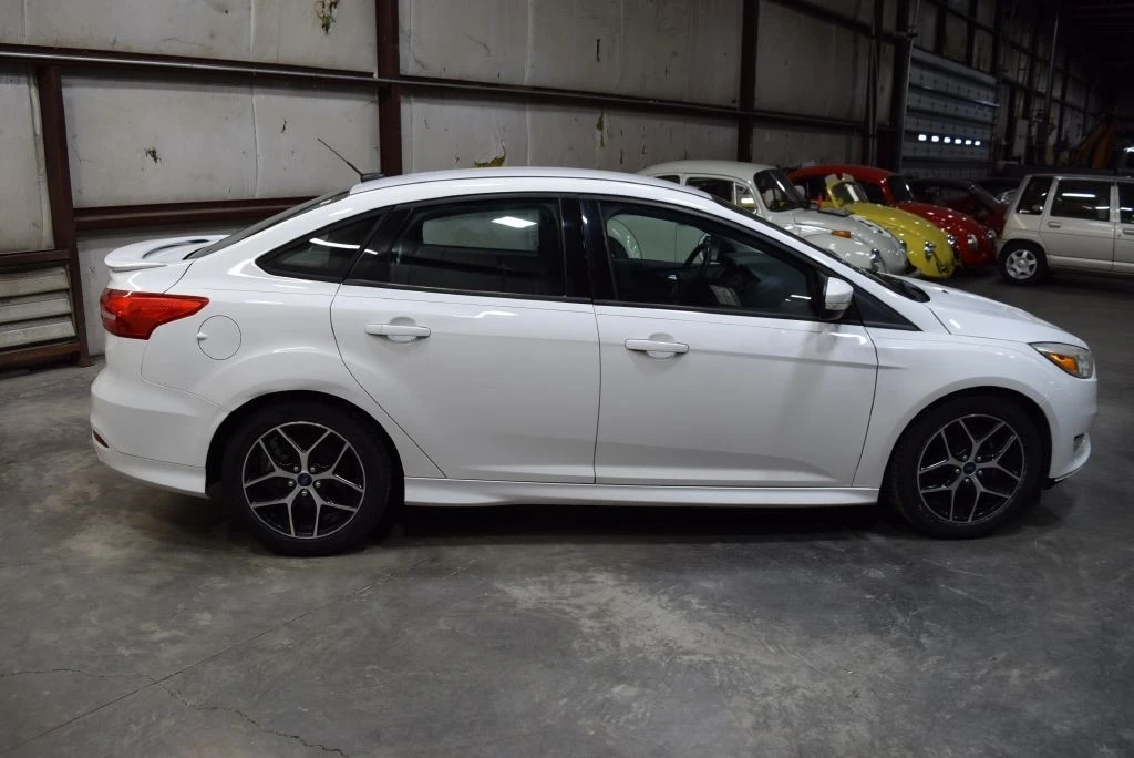 2015 Ford Focus 3rd Gen - Image 9 of 12