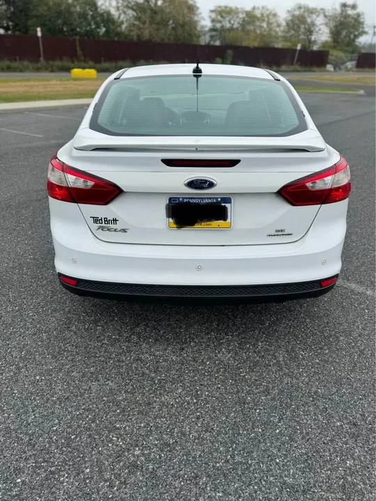 2015 Ford Focus 3rd Gen - Image 5 of 9