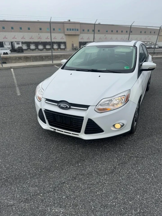 2015 Ford Focus 3rd Gen - Image 3 of 9