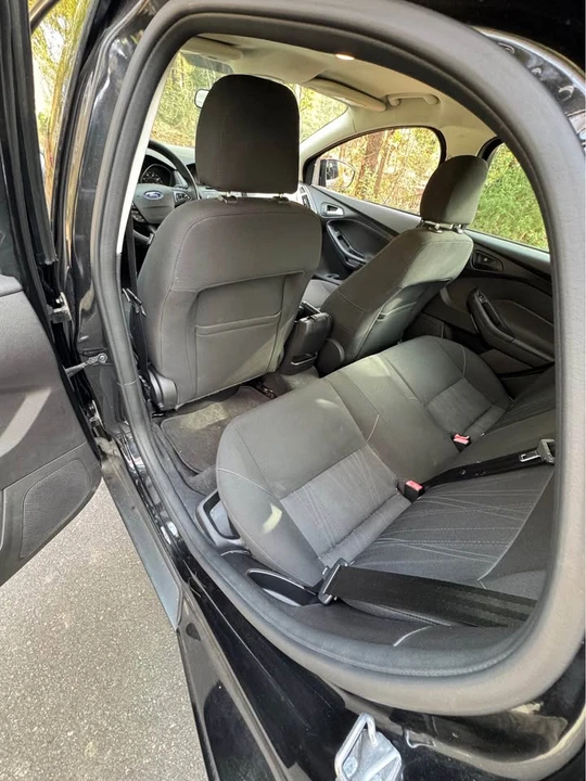 2015 Ford Focus 3rd Gen - Image 2 of 7