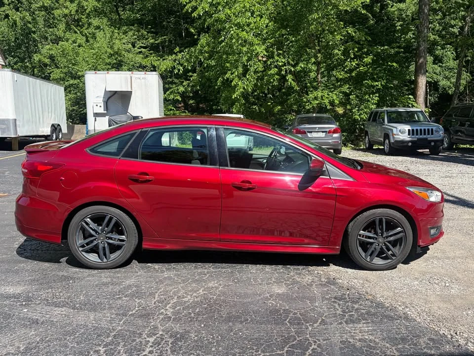 2015 Ford Focus 3rd Gen - Image 4 of 14