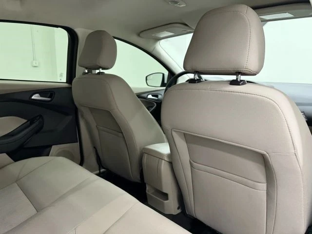 2015 Ford Focus 3rd Gen - Image 16 of 21