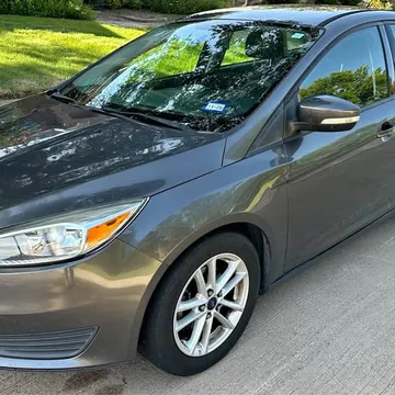2015 Ford Focus SE Sedan 4D